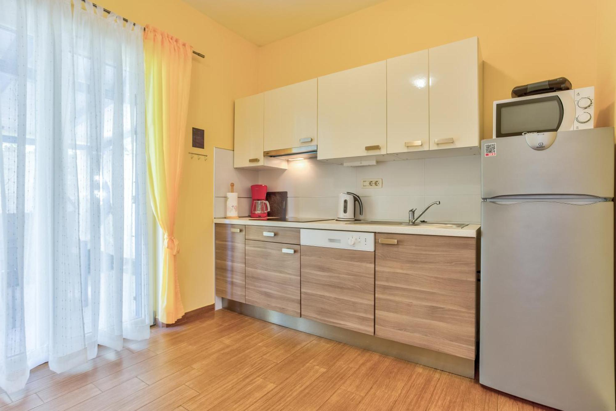 Apartment In Villa Moletto Seaside & Relax - 4 Guests Lovrečica Esterno foto